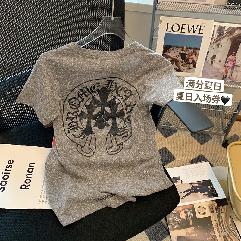 Trendy Brand Gray Sanskrit Cross Print Short-Sleeve T-Shirt for Women, Summer Design, Loose Fit, Slimming Top