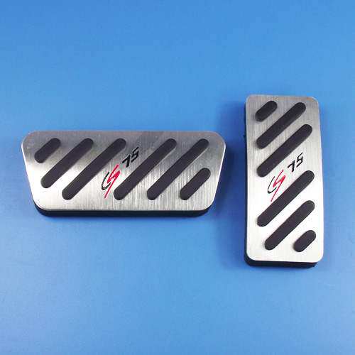 Chang'an CS75 special aluminum alloy automatic gear free of punch metal modified throttle pedal brake non-slip foot pedal