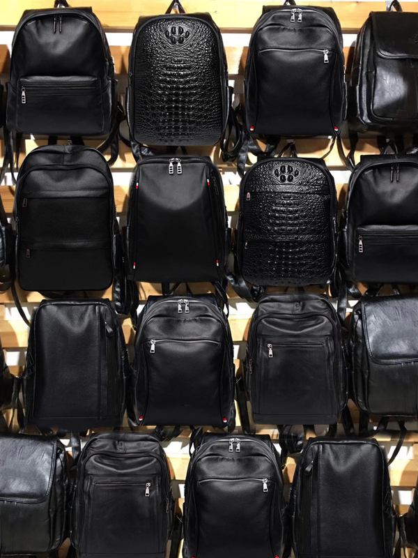 Special Offer on Genuine Leather Men's Backpacks, Factory Stock Clearance of Miscellaneous Men's Bags, First-Layer Cowhide Backpacks and Crossbody Bags Special Offer on Genuine Leather Men's Backpacks, Factory Stock Clearance of Miscellaneous Men's Bags, First-Layer Cowhide Backpacks and Crossbody Bags