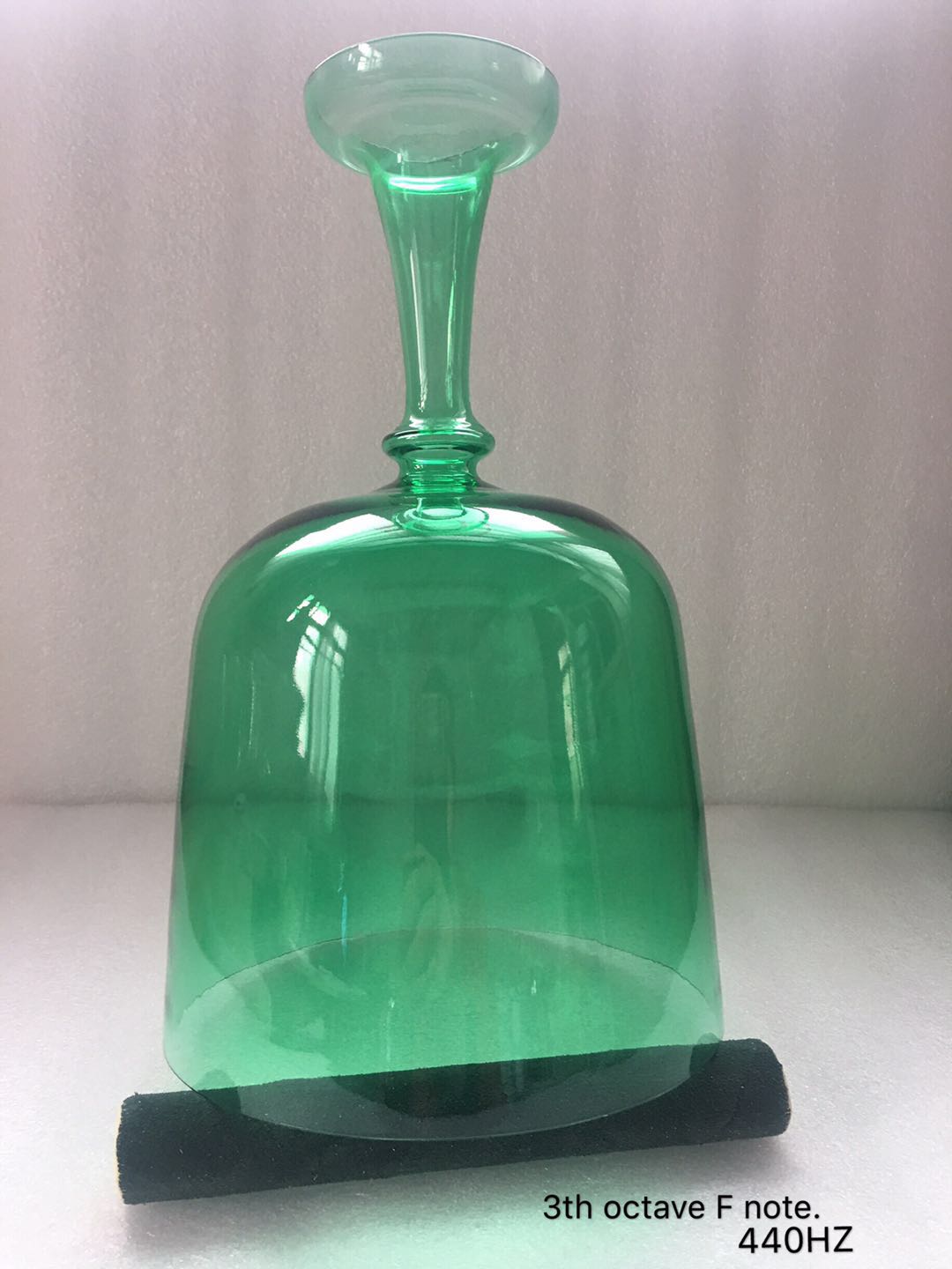 3rd order F Tuning Sound Holy Cup Crystal hand-held bowl Music bowl Buddha sound bowl Healing Meditation Yoga Tibetan Bowl Meditation Bowl