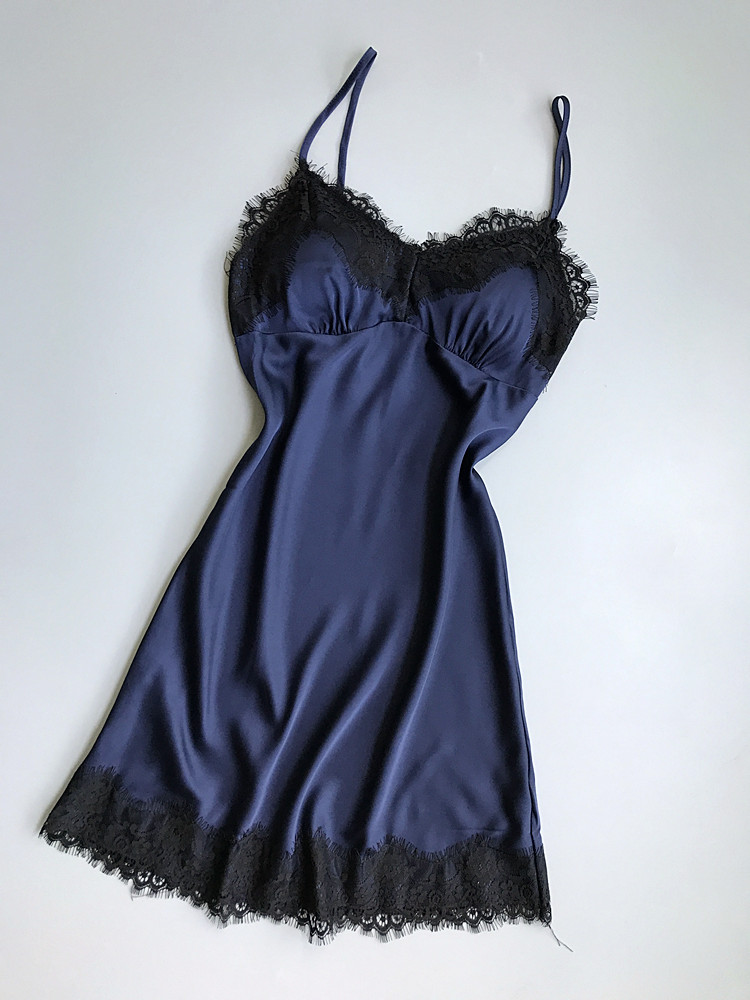 Hàng ngày đặc biệt băng lụa đồ ngủ nữ mùa hè hai mảnh sexy dây đeo nightdress lụa dài- tay lụa áo ngủ với ngực pad