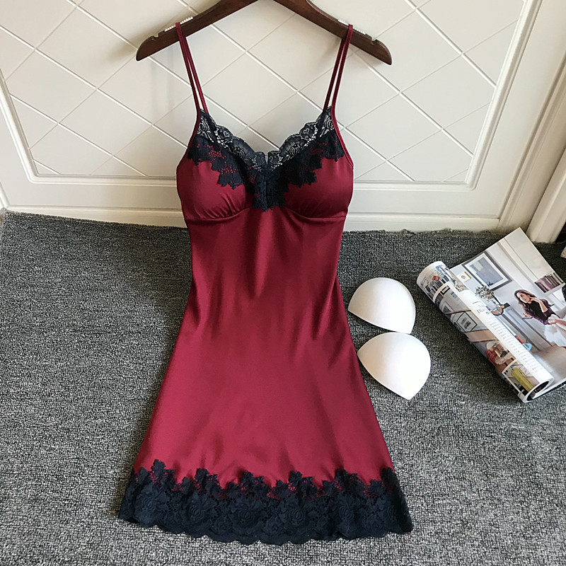 2018 new nightdress nữ mùa hè sexy với ngực pad đồ ngủ ren có thể mặc băng lụa mùa hè ngực nhỏ phần mỏng cám dỗ