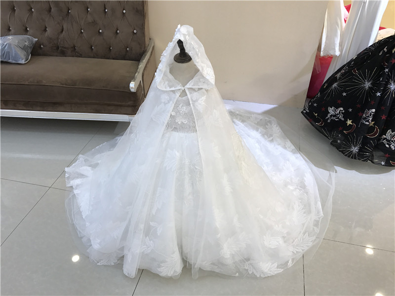 Cho thuê bán váy catwalk cho bé gái váy công chúa áo choàng trắng mô hình chủ nhà trang phục piano mới - Váy trẻ em vest bé trai model hàn quốc