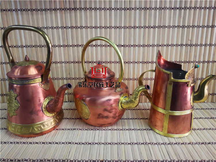 Mongolian teapot full copper Mongolian milk teapot horseshoe pot Mongolian dining utensils grassland characteristic copper pot