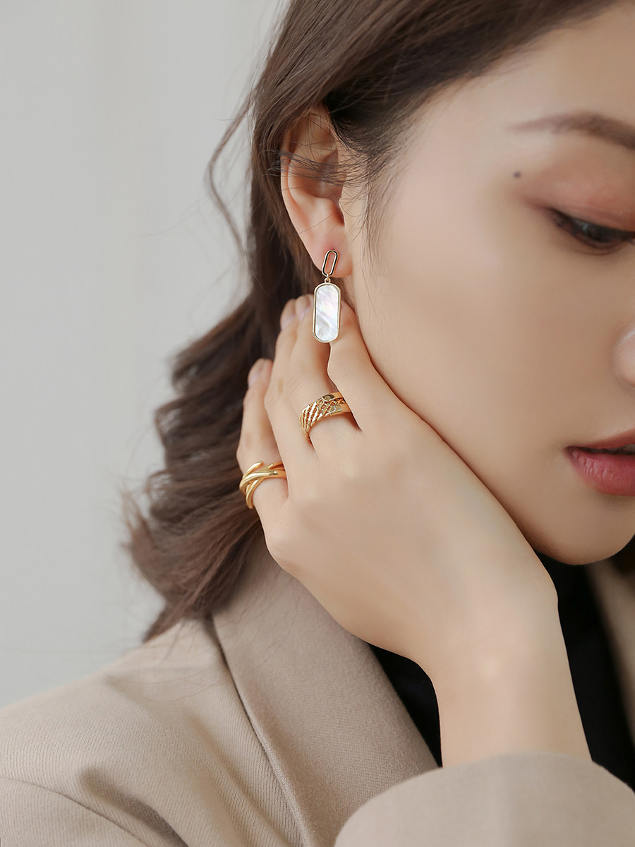 Geometric Lukewarm Nature Shells Ear Hung Long Ear Rings 2020 New Tide Ear Ear Accessories Women without ear clips