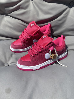 Recommended by experts丨recommended by internet celebrities丨new dragon fruit pink bread shoes for men and women spring large size couple sneakers