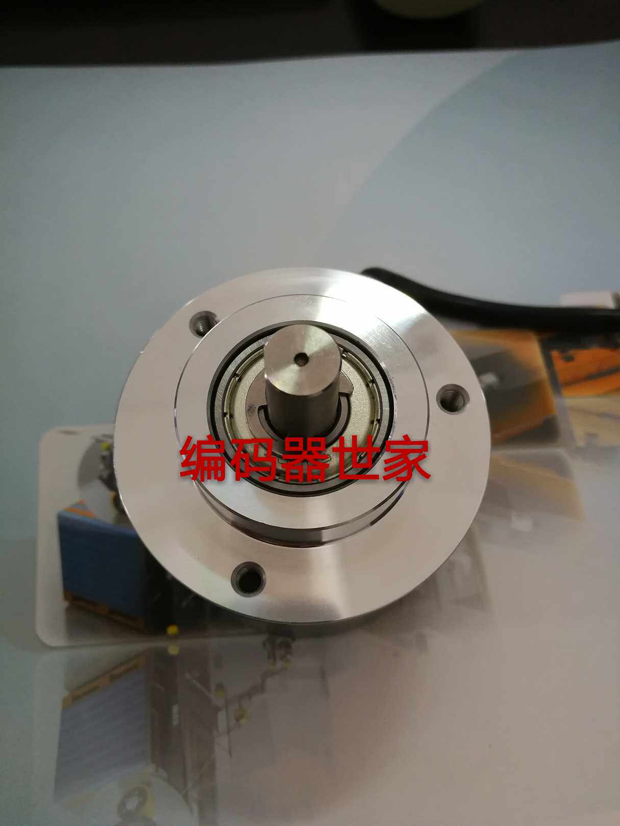 现货全新长春荣德编码器R58S-10C5-24F500BM1-2M增量式光电实心轴
