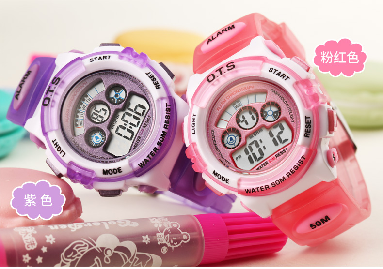 Montre pour Enfant O T S - Ref 3274735 Image 30