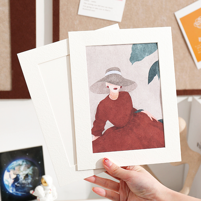Nordic Art Prints, High-End Framed Paintings, Cartoon Children's Painting Paper Frames, Simple White Cardboard Photo Frames
