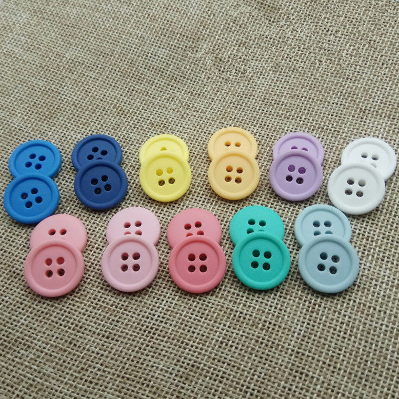 Round Resin Four Eye Buttons Colorful Matte Buttons Slim Side Buttons Sweater Jacket Cardigan Buttons