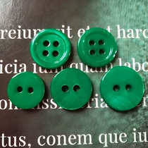 Natural shell buttons thin sides four eyes flat green shell buttons River shell pearl shellfish shirt cardigan silk buckle