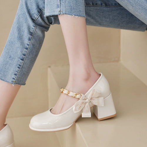 Высокие туфли с бантиком, коллекция 2023