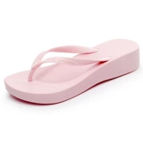 Модные сланцы на платформе, нескользящие универсальные пляжные слайдеры, тапочки