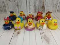 American genuine Mai family brand Baby Baby Baby swimming bath toy big yellow duck pinch