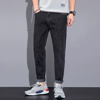 Темно-серый