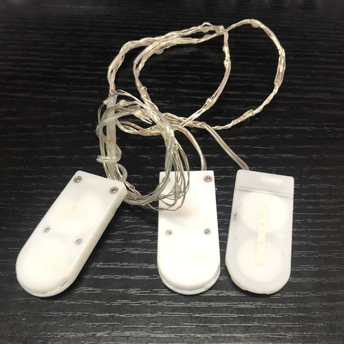 Разница в пополнении грузовых перевозок, маленькое свежее стекло, маленькие свежие стеклянные вазы, сушеный цвет