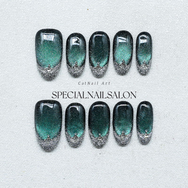 【Extreme Night Green Light】Handmade Wearable Nails 2026 New Model Sparkling Gradient Olive Green Cat Eye High-End Nail Art 【Extreme Night Green Light】Handmade Wearable Nails 2026 New Model Sparkling Gradient Olive Green Cat Eye High-End Nail Art