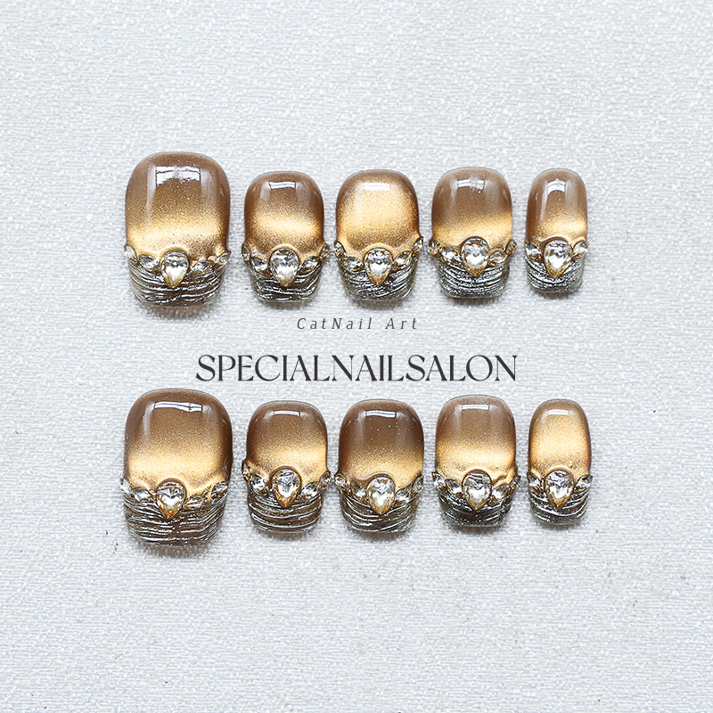 【Sunlight Crown】Handmade Nail Art with Yellow Light-Reflecting Glass Beads, Cat's Eye Rhinestones, Silver Edging, High-End Nail Art