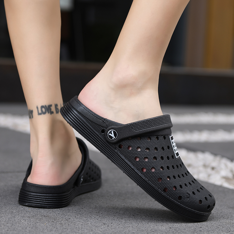 Baotou sandals men's hole shoes summer soft bottom wear-resistant wading non-slip sports beach shoes seaside large size slippers