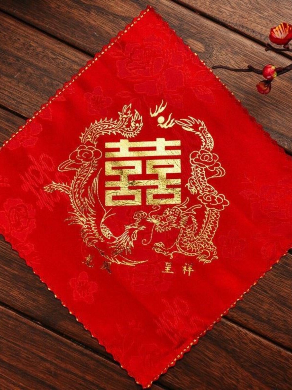 SMALL TOWEL RED HANDKERCHIEF SQUARE SCARF FOR WEDDING 100-DAY BANQUET SQUARE HANDKERCHIEF