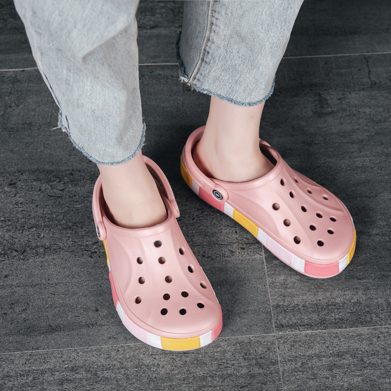 Non-slip Thick Bottom Dongle Shoes Women Ins Tide Breathable soft-bottom beach shoe slippers Women outside wearing comfort and cute sandals