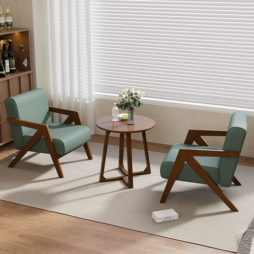 Однополосное кресло с твердым деревом B & B отель