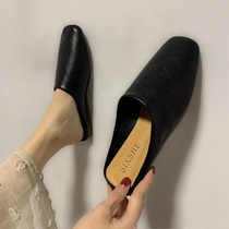 Baotou Half Toon Slippers Female Spring Autumn Season 2020 New Tide Han Version 100 Hitch Flat-bottomed Square Head Inglent Wind Black Slippers