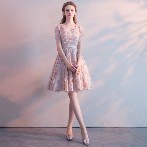 Короткое вечернее платье, подходит для подростков, для подружки невесты