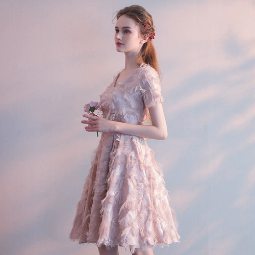 Короткое вечернее платье, подходит для подростков, для подружки невесты