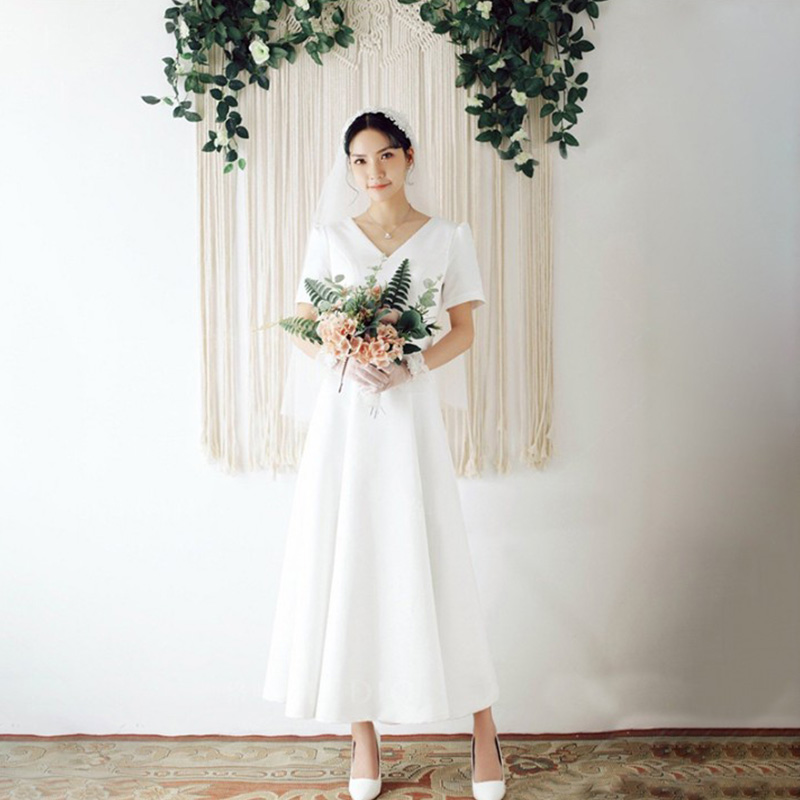 Large -size wedding dresses 200 pounds increase fertilizer and thin bride to take pictures satin Large -size wedding dresses 200 pounds increase fertilizer and thin bride to take pictures satin