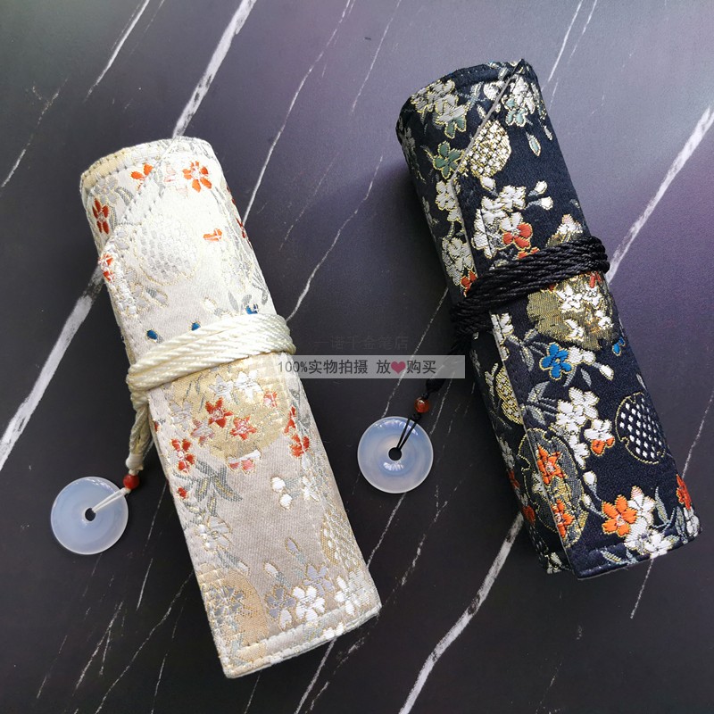 Yinuoqianjin hand-made new year flowers bloom brocade pen national tide Chinese style pen curtain ancient style embroidery roll pen bag
