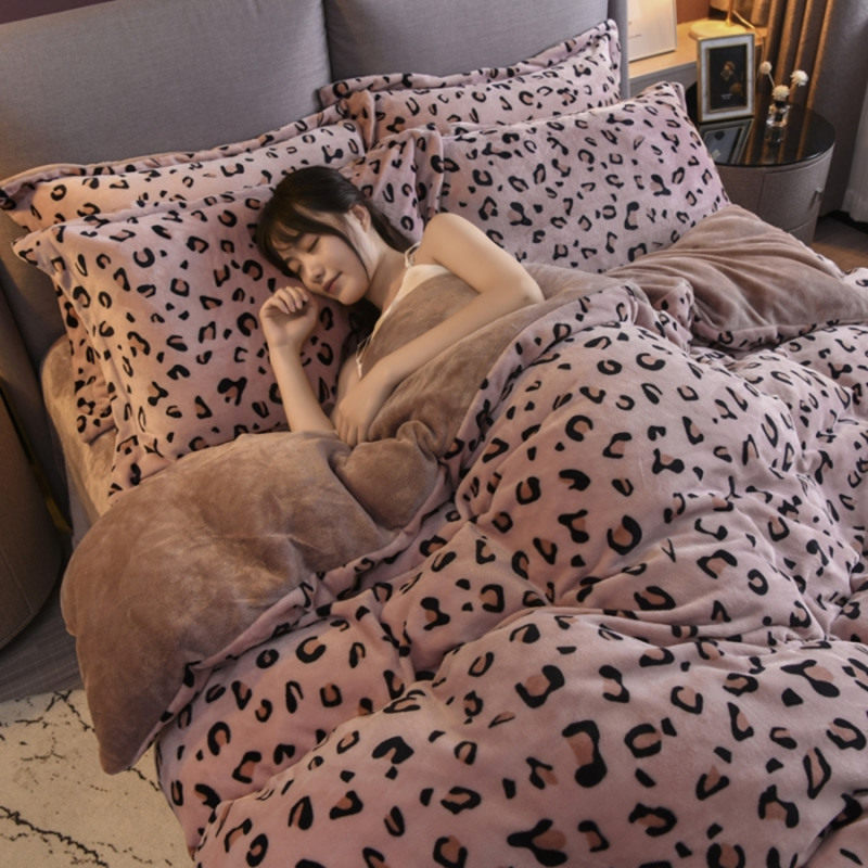Thickened milk velvet double-sided velvet coral velvet four-piece set flannel cloud mink velvet sheets winter warm quilt cover