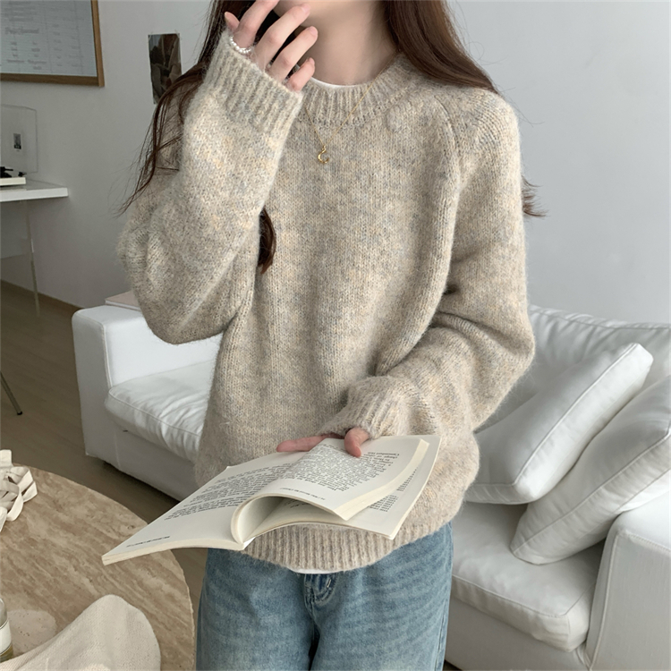 2025 Autumn Winter Lazy Style Oatmeal Color Sweater For Women, Stylish Plush Warm High-end Knitted Loose Pullover Top_voghion.com