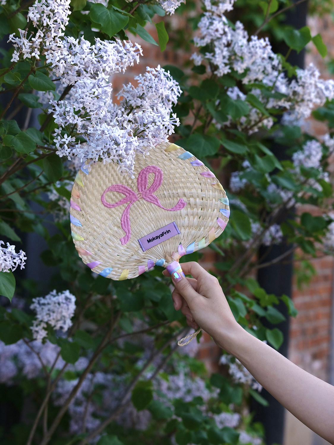 かわいいリボン刺繍手作り夏ブラウンの葉扇子 - ショップ MokayaFrin