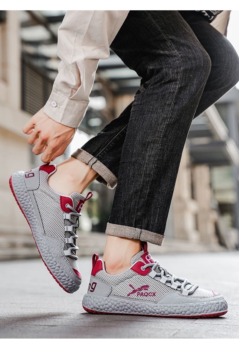 Men's Breathable Mesh Running Shoes Soft Sole Versatile Trainers_voghion.com