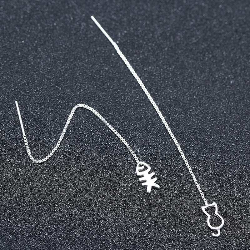 Japan Korea Creative S925 silver cat and small fish ear line asymmetrically long earrings are simple cute student ear crashes