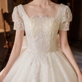 Французская световая главная свадьба 2023 New Demprament Bride Retro Palace Dragon Luxury Simple Smart Small Enkey