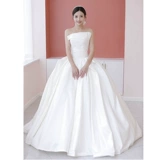 Простая атмосферная атласная легкое свадебное платье 2023 Новое темперамент невест -хвост супер бессмертная мечта Малышка из марли