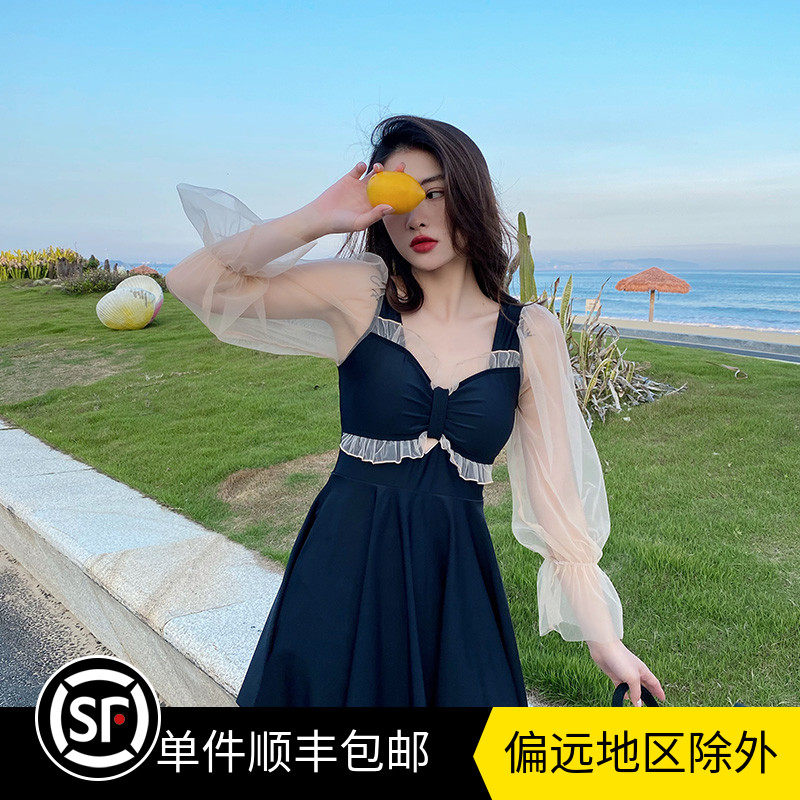 Large size swimsuit women's fat mm200 jins cover the belly and show thin one-piece dress swimmer conservative long-sleeved student sunscreen bubble