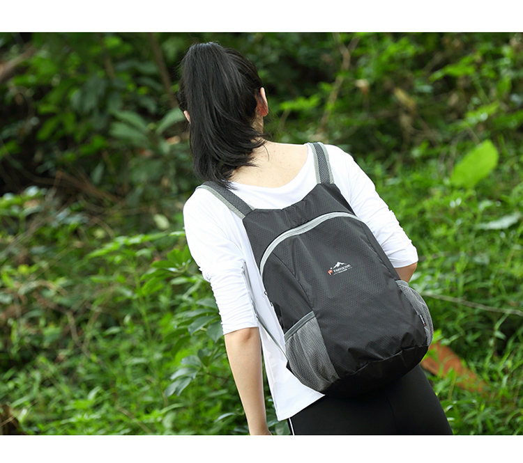 Ultralight ngoài trời ba lô có thể gập lại ba lô nam nhẹ túi du lịch không thấm nước leo núi túi da nhẹ túi nữ cặp học sinh tiểu học