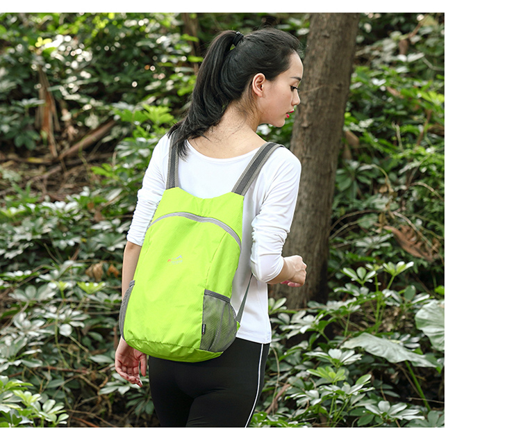 Ultralight ngoài trời ba lô có thể gập lại ba lô nam nhẹ túi du lịch không thấm nước leo núi túi da nhẹ túi nữ cặp học sinh tiểu học