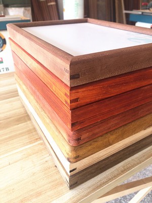 Mortise and mortise rounded corner frame custom calligraphy photo frame solid wood outer frame word picture frame flower pear Shabbib Pineapple Lattice National