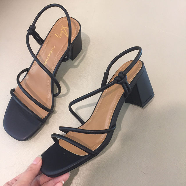 2018 summer ໃຫມ່ trendy hot style ເກີບແມ່ຍິງ square toe strap high heels ບາງສາຍເປີດ toe sandals ສໍາລັບແມ່ຍິງ H56W8231