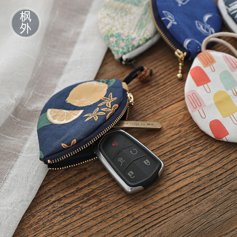 Maple outside the original handmade fabric creative key charter car with pendant keychain Japan and South Korea small new men and women couple model