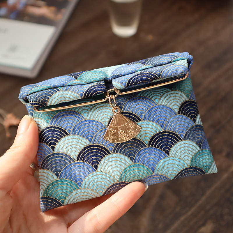 Maple outside original handmade Japanese retro and style cloth rice ball mouth gold card bag change coin lipstick storage bag
