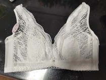 The same ultra-thin rabbit ear cup underwear as the one after Zero Point Dance memory titanium soft support push-up breast support sexy and pure desire