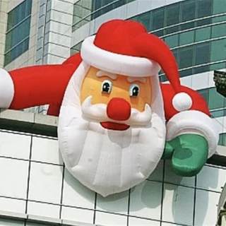 Christmas inflatable custom inflatable Santa model cartoon Christmas arch wall climbing old man shopping mall decorations