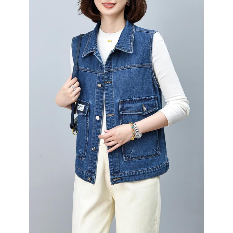 Fashionable Plus-Size Denim Vest for Women, New Spring and Autumn Style, Loose Fit, Versatile Workwear with Pockets, Sleeveless Vest Jacket