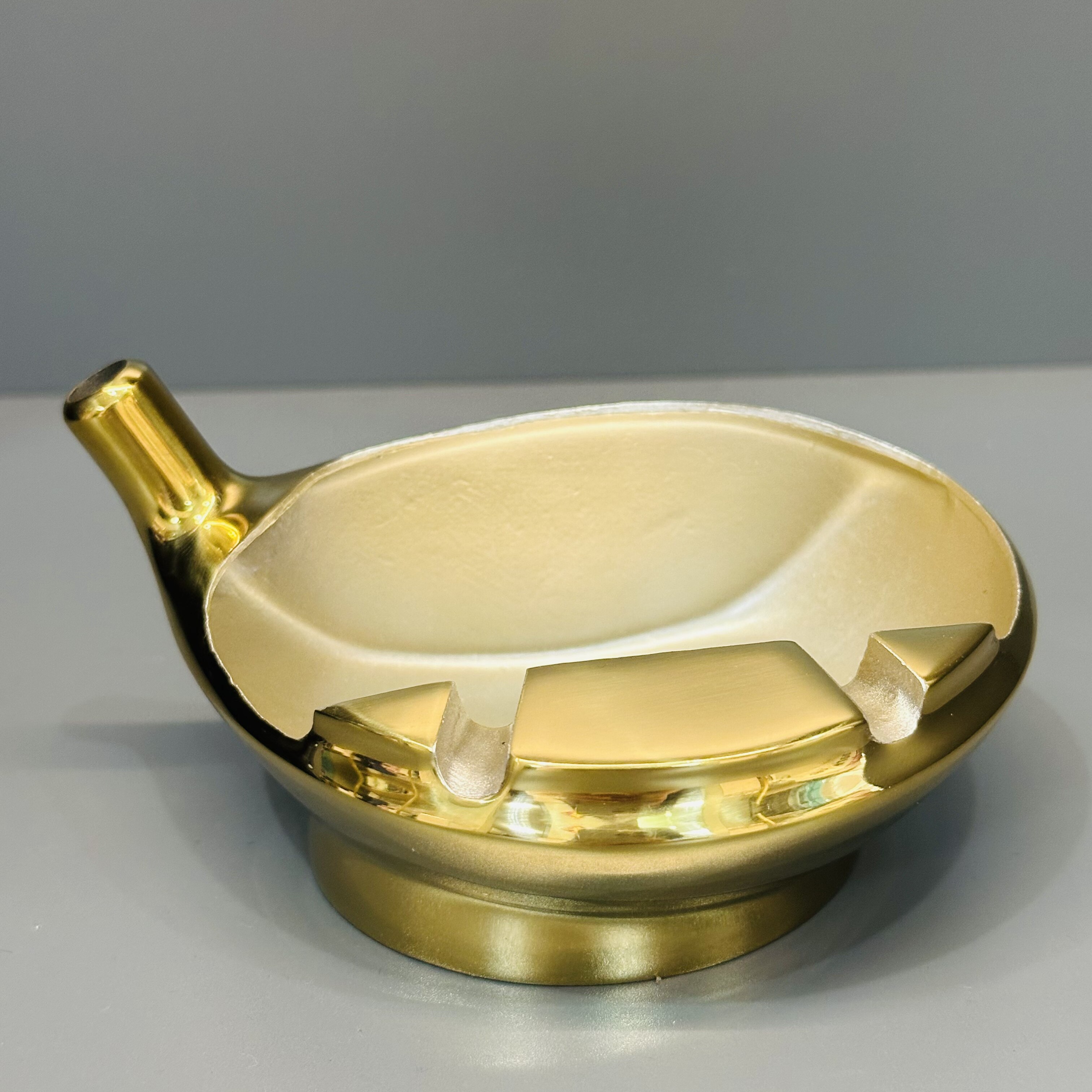 ゴルフクラブヘッド、ドライバーズクラブヘッド、ゴルフ灰皿、オフィス用品、優れたギフト。