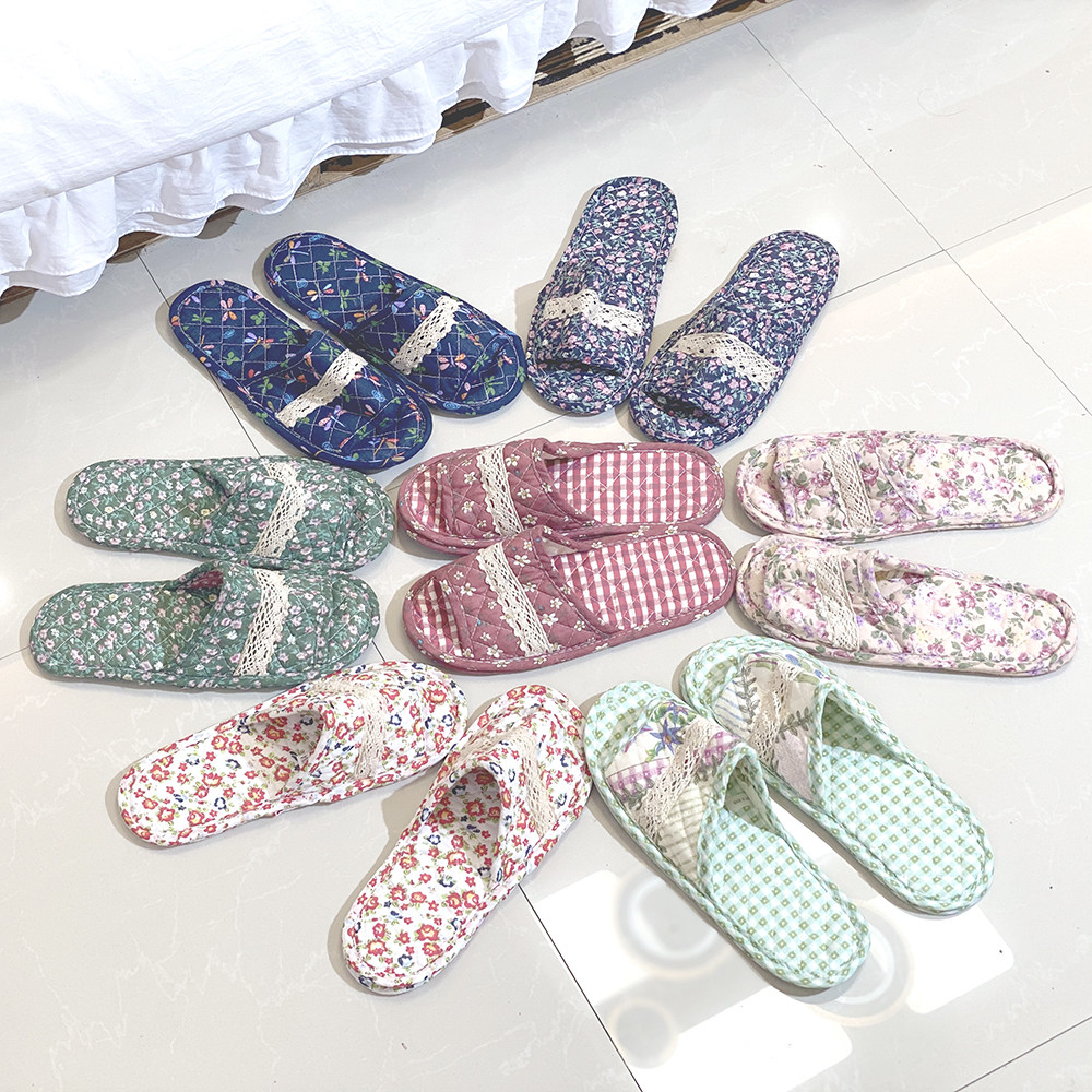 2 pairs of quilted fabric home wood floor non-slip silent cotton slippers indoor four seasons bedroom soft bottom drag